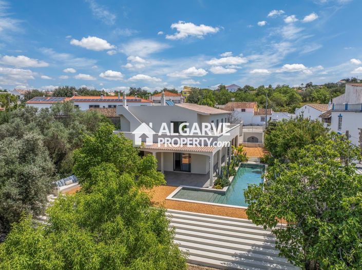 Image No.41-4 Bed Villa for sale