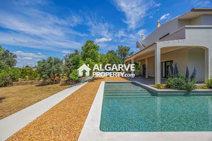 Image No.5-4 Bed Villa for sale