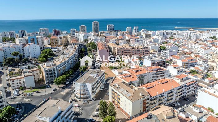 Image No.25-2 Bed Apartment for sale