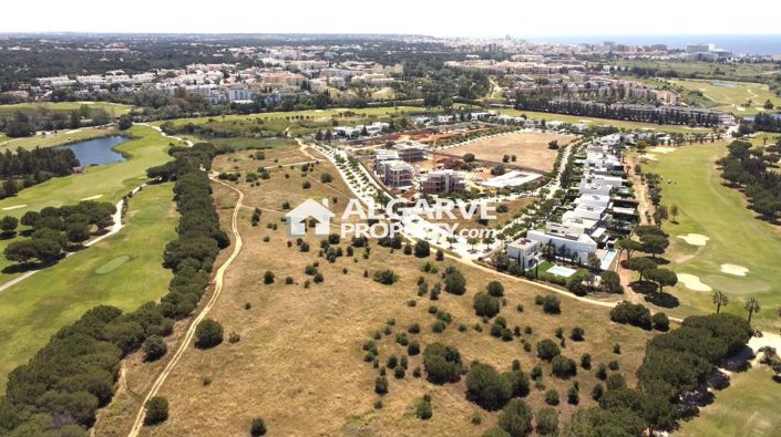 Image No.14-2 Bed Apartment for sale