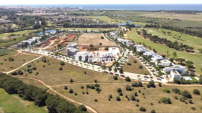 Image No.11-4 Bed Apartment for sale