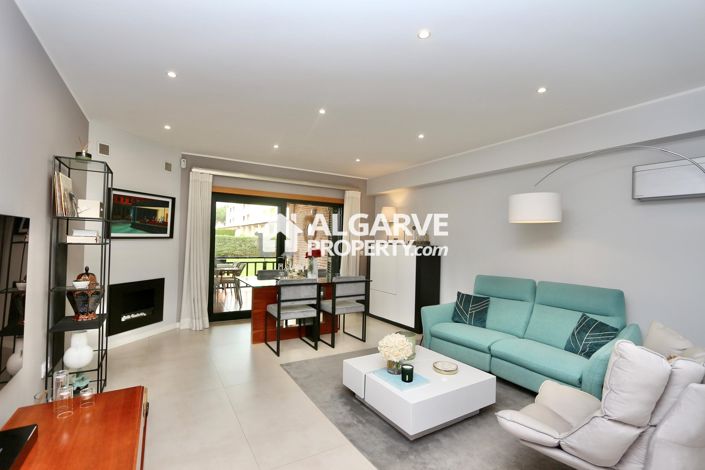 Image No.21-4 Bed Semi-Detached for sale