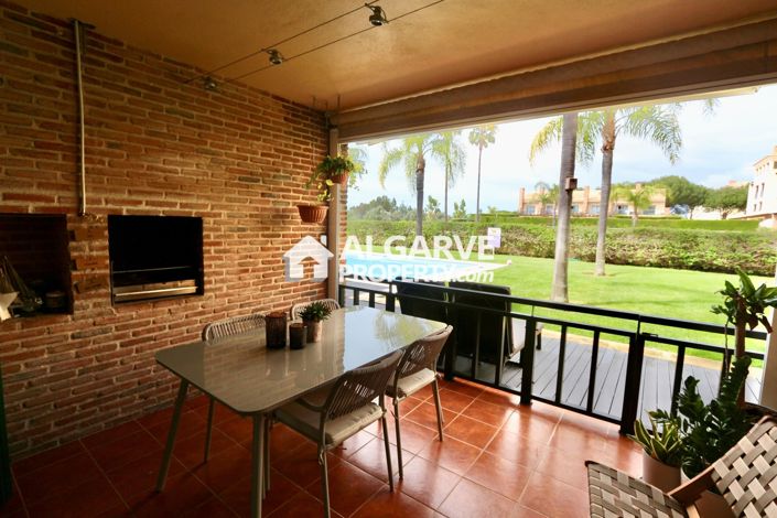 Image No.9-4 Bed Semi-Detached for sale