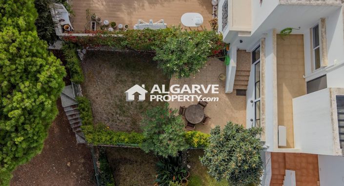 Image No.25-3 Bed Villa for sale