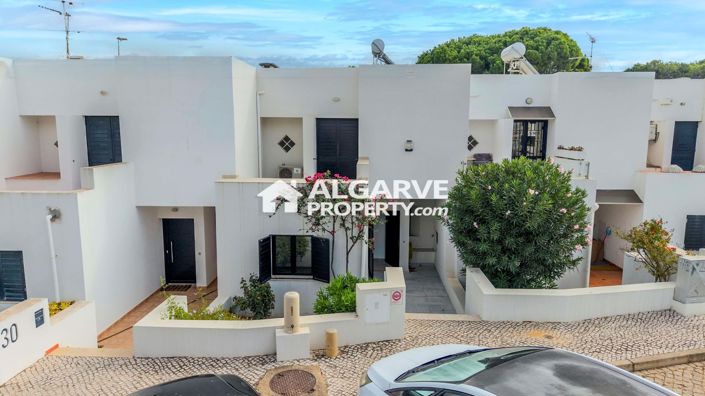 Image No.5-3 Bed Villa for sale