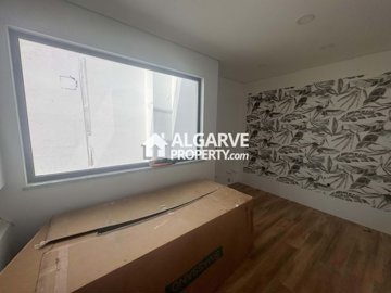 3-12201-78d1f4f8b6655591b02d22fabb36a692d73cc