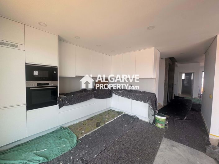 Image No.28-4 Bed Villa for sale