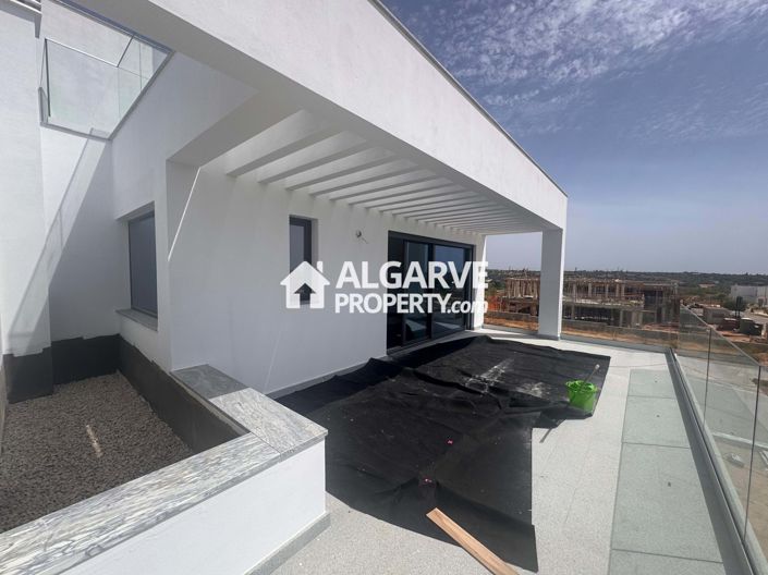 Image No.5-4 Bed Villa for sale