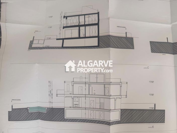 Image No.53-4 Bed Villa for sale