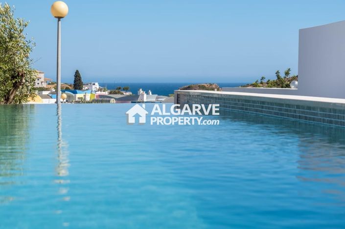 Image No.47-4 Bed Semi-Detached for sale