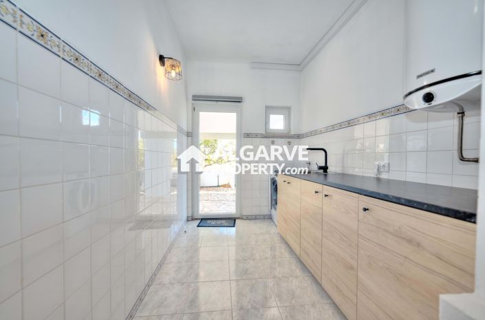 Image No.29-6 Bed Villa for sale