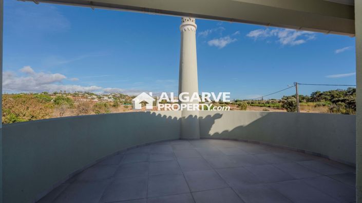 Image No.31-6 Bed Villa for sale