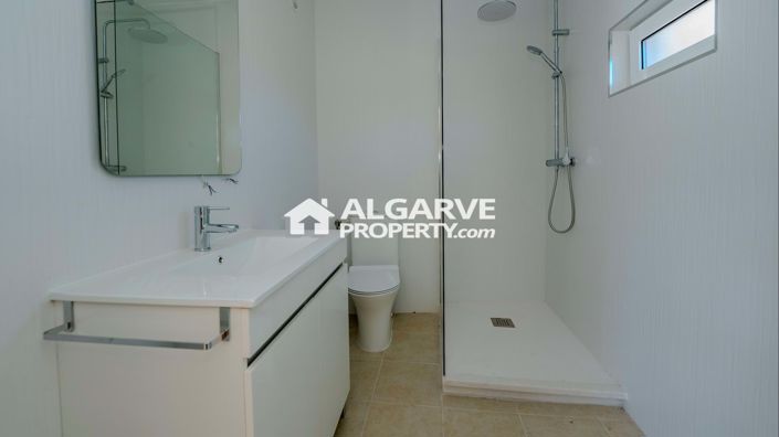 Image No.32-6 Bed Villa for sale