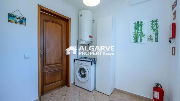 Image No.37-6 Bed Villa for sale