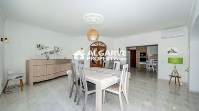 3-12277-78d1f4f8b6655591b02d22fabb36a692d73cc