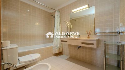 3-12276-78d1f4f8b6655591b02d22fabb36a692d73cc