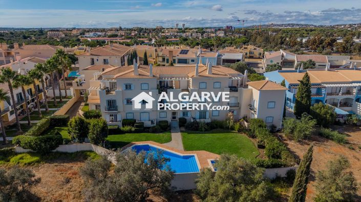 Image No.17-2 Bed Apartment for sale