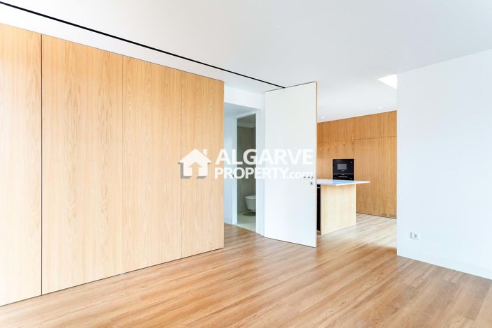 Image No.11-3 Bed Semi-Detached for sale