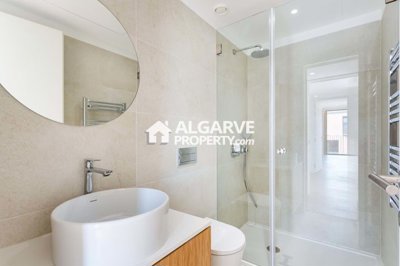 3-11930-78d1f4f8b6655591b02d22fabb36a692d73cc