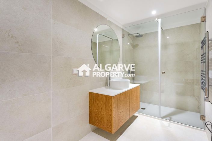 Image No.6-3 Bed Semi-Detached for sale