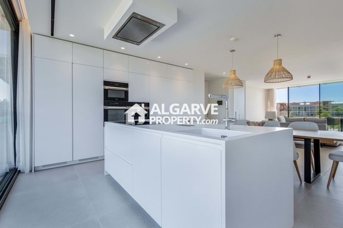 Image No.2-3 Bed Apartment for sale