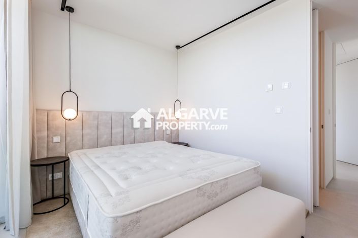 Image No.29-3 Bed Apartment for sale