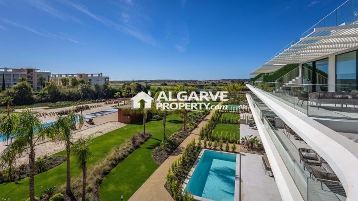 Image No.34-3 Bed Apartment for sale