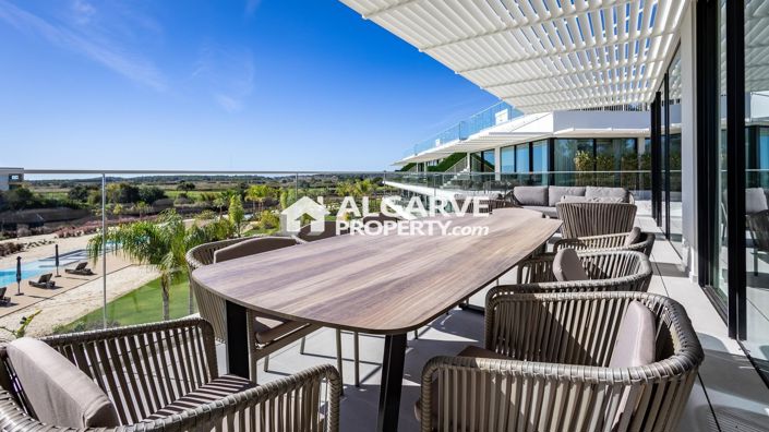 Image No.8-3 Bed Apartment for sale