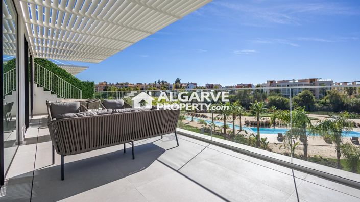 Image No.9-3 Bed Apartment for sale