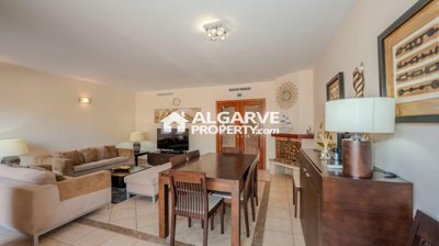 3-12149-78d1f4f8b6655591b02d22fabb36a692d73cc