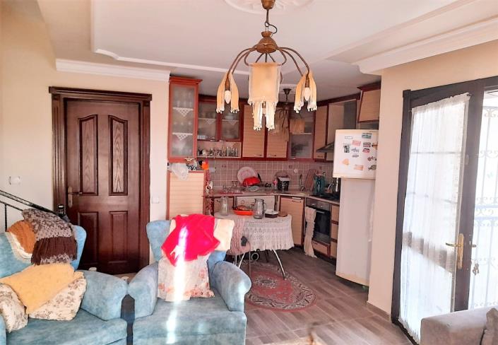 Image No.11-3 Bed House for sale