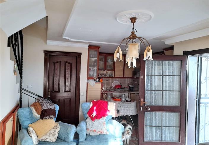 Image No.17-3 Bed House for sale