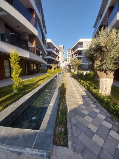 Image No.9-3 Bed Apartment for sale