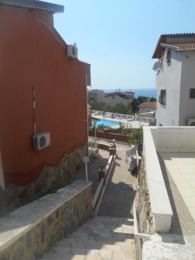 Image No.2-3 Bed House for sale