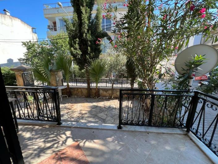 Image No.12-2 Bed Apartment for sale