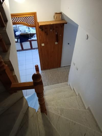 Image No.14-4 Bed House for sale