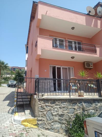 Image No.4-4 Bed House for sale