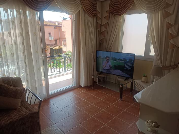 Image No.18-4 Bed House for sale