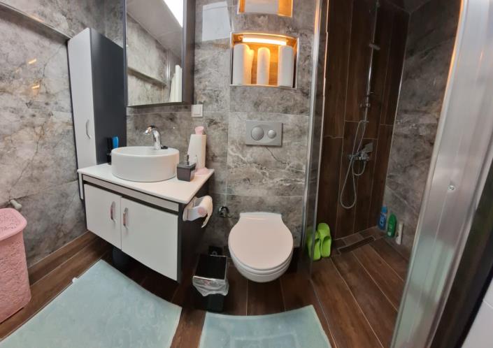 Image No.17-2 Bed Apartment for sale