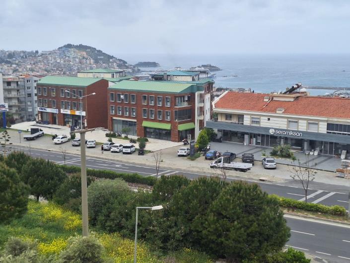 Image No.24-3 Bed Apartment for sale