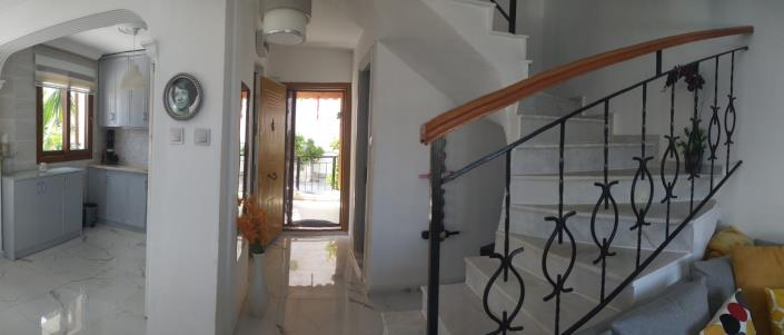 Image No.23-4 Bed House for sale