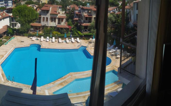 Image No.24-4 Bed House for sale