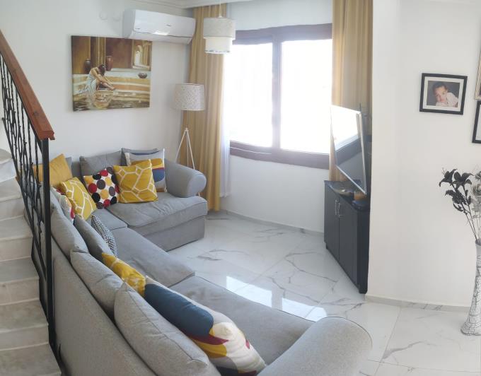 Image No.26-4 Bed House for sale