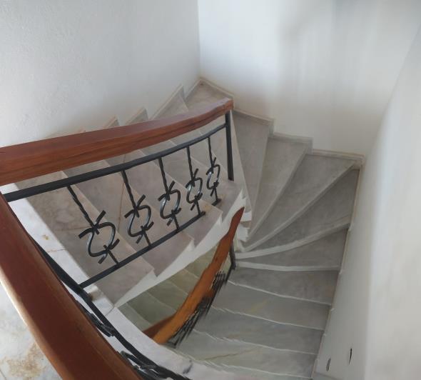 Image No.40-4 Bed House for sale