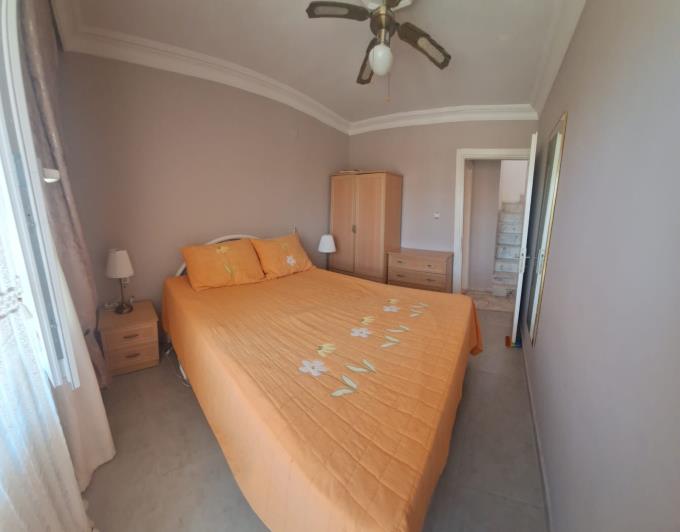 Image No.14-4 Bed House for sale