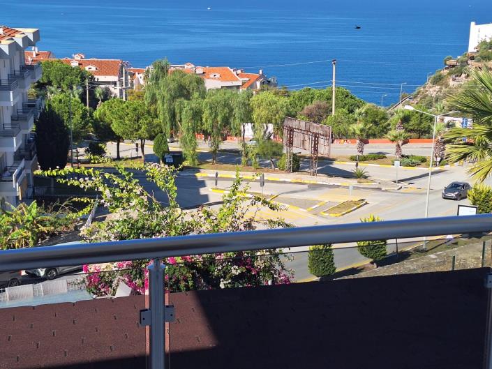 Image No.1-4 Bed Villa / Detached for sale