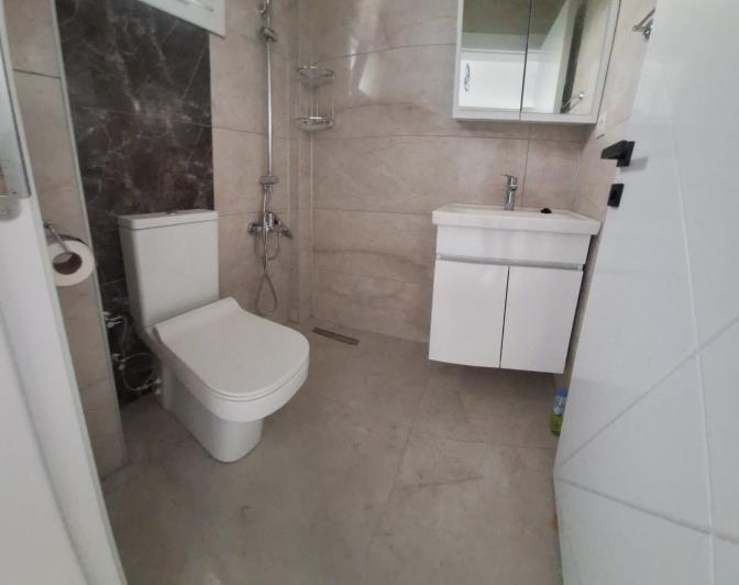 Image No.15-3 Bed House for sale