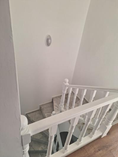 Image No.22-3 Bed House for sale