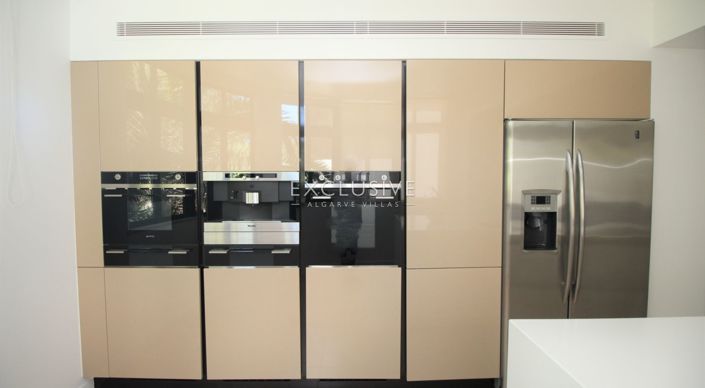 Image No.7-4 Bed Villa for sale