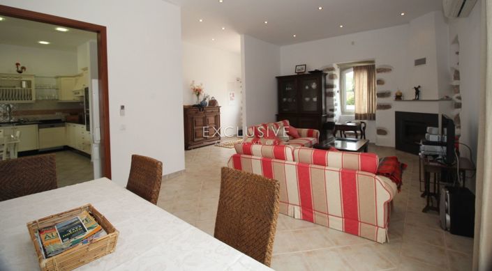 Image No.9-4 Bed Villa for sale